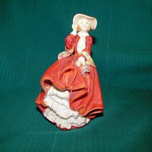 Royal Doulton Top o' the Hill HN1834 figurine handwritten mint condition